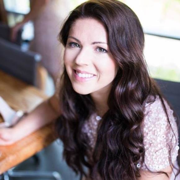 Meet your Posher, Colleen - Picture 1 of 1